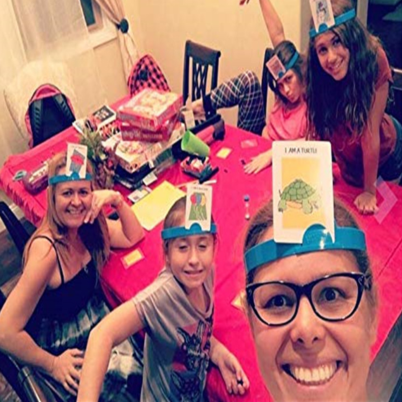 Jeu de société de cartes amusa - Party Games Kids Indoor avis et prix